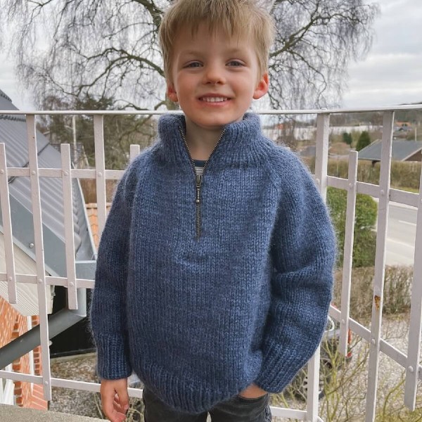 PetiteKnit Mönster Zipper Sweater Junior