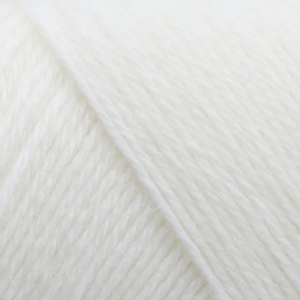 Arwetta Classic 100 snow white av hög kvalitet – perfekt för ditt nästa kreativa projekt. Alltid med snabb leverans och trygga betalningar.