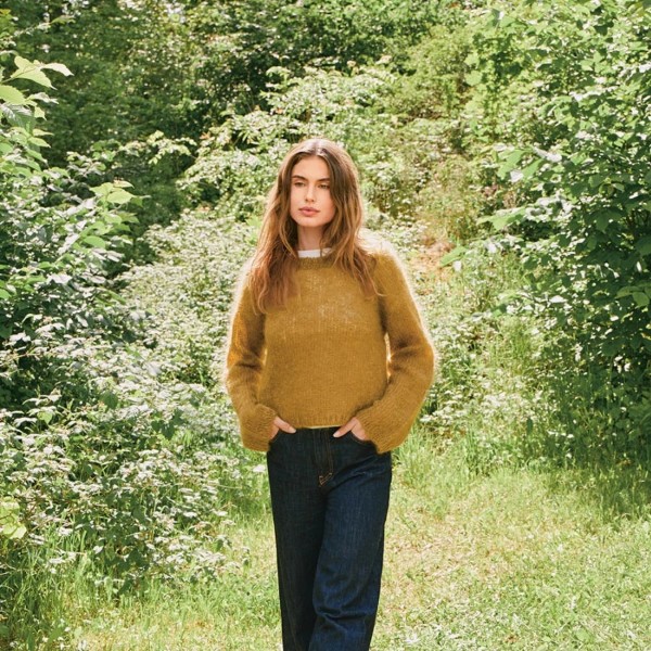 Garn-Kit Rookie Sweater av hög kvalitet – perfekt för ditt nästa kreativa projekt. Alltid med snabb leverans och trygga betalningar.