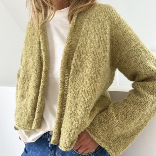 Garn-Kit Plain Cardigan Light av hög kvalitet – perfekt för ditt nästa kreativa projekt. Alltid med snabb leverans och trygga betalningar.