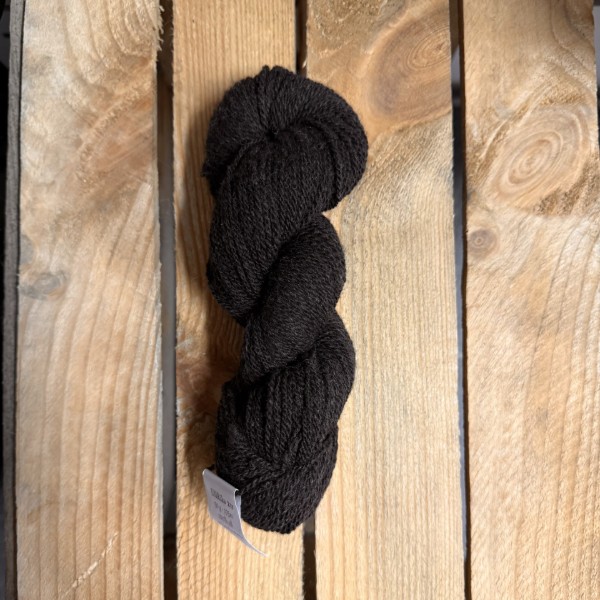 Yarns&Barns Ullrika 2tr 50gr tjära av hög kvalitet – perfekt för ditt nästa kreativa projekt. Alltid med snabb leverans och trygga betalningar.