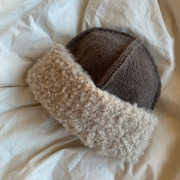 Garn-Kit Beanie NO 6 av hög kvalitet – perfekt för ditt nästa kreativa projekt. Alltid med snabb leverans och trygga betalningar.